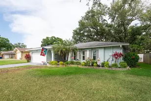 2017 Kamensky Rd, Clearwater, FL 33763 - Photo 1