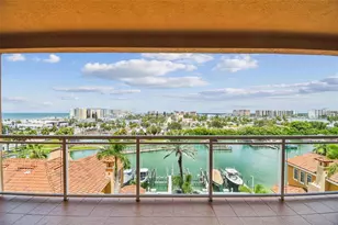 521 Mandalay Ave, Clearwater Beach, FL 33767 - Photo 1