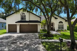 6004 Merlinwood Dr, Lithia, FL 33547 - Photo 1