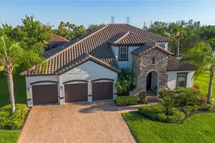 105 Mobbly Bay Dr, Oldsmar, FL 34677 - Photo 1
