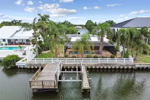 3921 E Eden Roc Cir, Tampa, FL 33634 - Photo 1
