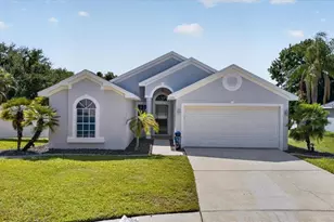 2651 Oleander Ct, Palm Harbor, FL 34684 - Photo 1