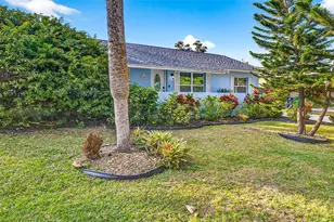 10050 84th Way, Largo, FL 33777 - Photo 1