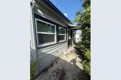 2606 1st Avenue S, Saint Petersburg, FL 33712 - Photo 1