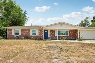 1607 Lark Ln, Brandon, FL 33510 - Photo 1