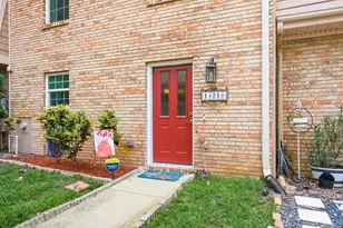 14219 Wellesley Dr, Tampa, FL 33624 - Photo 1