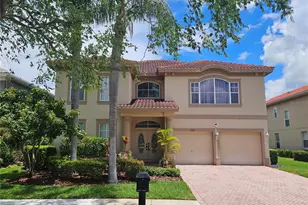 2307 Messenger Cir, Safety Harbor, FL 34695 - Photo 1