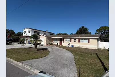 6781 33rd Avenue N, Saint Petersburg, FL 33710 - Photo 1
