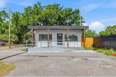 10302 N Nebraska Avenue, Tampa, FL 33612 - Photo 1