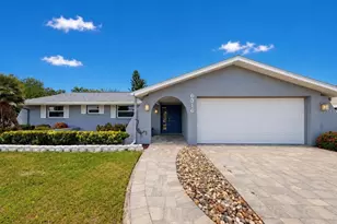 6316 Jamaica Cir E, Apollo Beach, FL 33572 - Photo 1