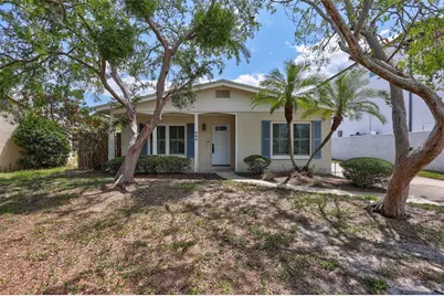 604 E Davis Boulevard, Tampa, FL 33606 - Photo 1