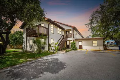 8423 Seminole Blvd #203, Seminole, FL 33772 - Photo 1