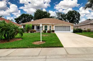 1406 Bluewater Dr, Sun City Center, FL 33573 - Photo 1