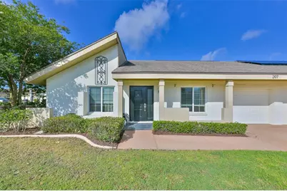207 Islip Way, Sun City Center, FL 33573 - Photo 1