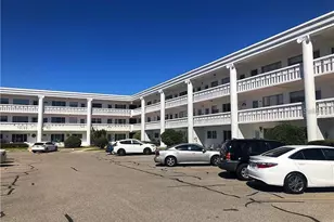 2020 World Pkwy Blvd, Clearwater, FL 33763 - Photo 1