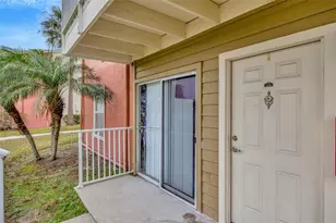308 Lake Parsons Green, Brandon, FL 33511 - Photo 1