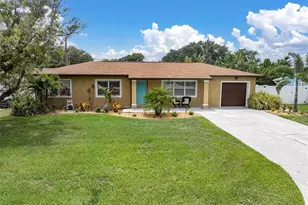 6422 15th St N, Saint Petersburg, FL 33702 - Photo 1