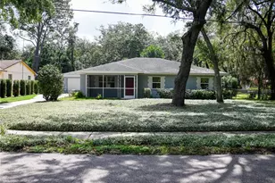 11715 N 51st St, Tampa, FL 33617 - Photo 1