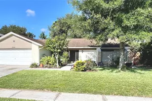 15614 Farnsworth Ln, Tampa, FL 33624 - Photo 1