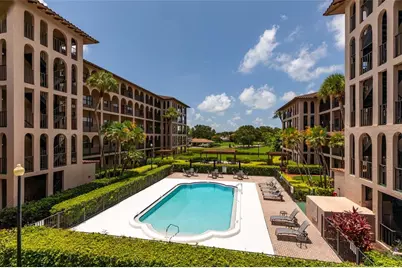 6150 Gulfport Boulevard S #409, Gulfport, FL 33707 - Photo 1