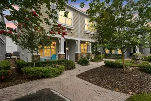 423 Aurora Way, Oldsmar, FL 34677 - Photo 1