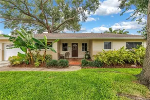 4201 27th Ave N, Saint Petersburg, FL 33713 - Photo 1