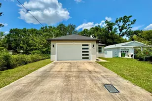 8424 N Packwood Ave, Tampa, FL 33604 - Photo 1