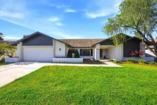 14164 Fennsbury Dr, Tampa, FL 33624 - Photo 1