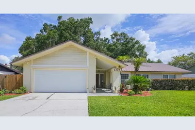1304 Sandalwood Drive, Plant City, FL 33563 - Photo 1