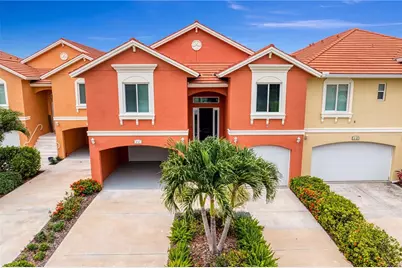 11 Franklin Court S #C, Saint Petersburg, FL 33711 - Photo 1