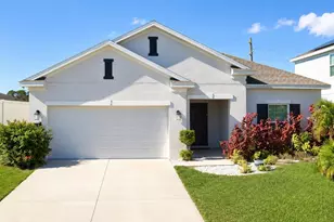 122 Inman Blvd, Winter Haven, FL 33884 - Photo 1