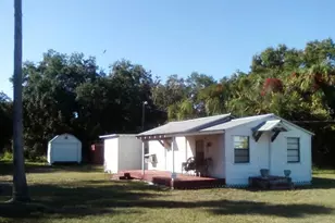 7205 S Manhattan Ave, Tampa, FL 33616 - Photo 1