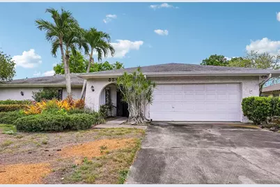 5362 Shalley Circle W, Fort Myers, FL 33919 - Photo 1