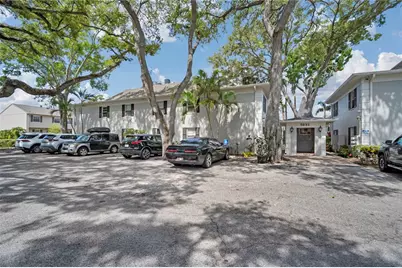 5221 S Bayshore Boulevard #23, Tampa, FL 33611 - Photo 1