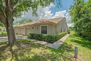 34907 Double Eagle Ct, Zephyrhills, FL 33541 - Photo 1