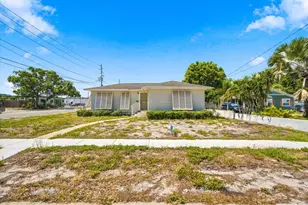 1197 Grove St, Clearwater, FL 33755 - Photo 1