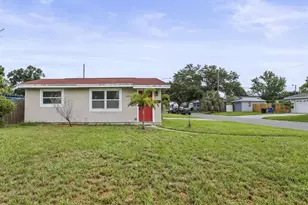 2601 16th Ave N, Saint Petersburg, FL 33713 - Photo 1