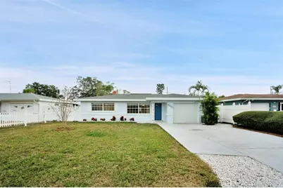4550 16th Avenue N, Saint Petersburg, FL 33713 - Photo 1