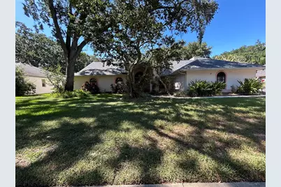 1418 Hounds Hollow Court, Lutz, FL 33549 - Photo 1