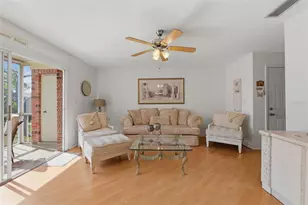 3810 37th St S, Saint Petersburg, FL 33711 - Photo 1