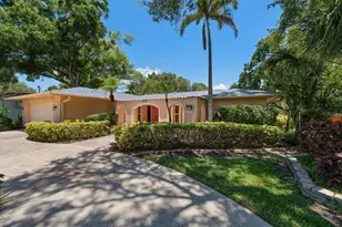 1218 St Andrews Dr, Dunedin, FL 34698 - Photo 1