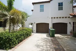 4250 W Carmen St, Tampa, FL 33609 - Photo 1