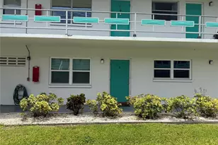 6000 21st St N, Saint Petersburg, FL 33714 - Photo 1