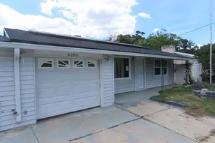 6060 62nd St N, Saint Petersburg, FL 33709 - Photo 1