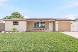 7431 Abalone Dr, Port Richey, FL 34668 - Photo 1