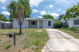 5255 45th Ave N, Saint Petersburg, FL 33709 - Photo 1