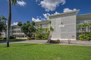 5155 9th Ave N, Saint Petersburg, FL 33710 - Photo 1