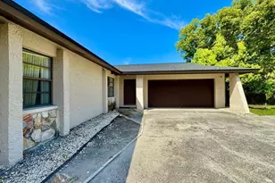 3195 Chamblee Ln, Clearwater, FL 33759 - Photo 1
