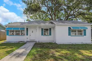 2814 Tifton St S, Gulfport, FL 33711 - Photo 1