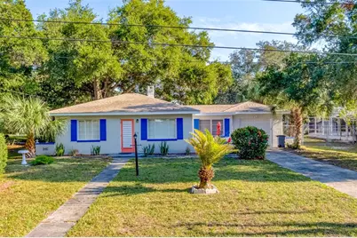 10802 Mohawk Road, Saint Petersburg, FL 33708 - Photo 1